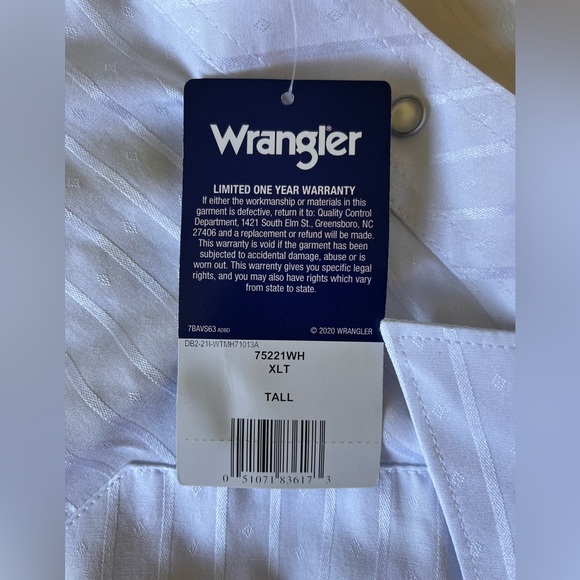 Men’s Wrangler white pearl snap western shirt - Picture 2 of 4